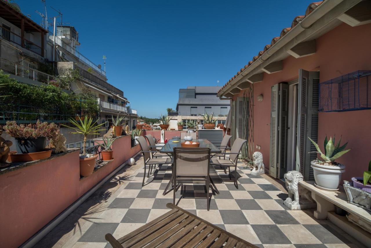 Apollonas Luxurious Apartments Athen Exterior foto