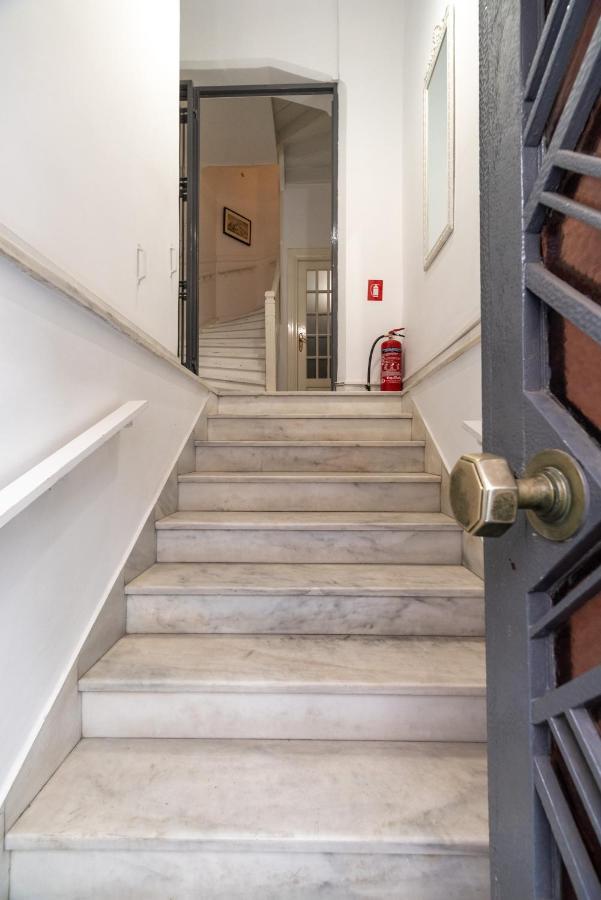 Apollonas Luxurious Apartments Athen Exterior foto